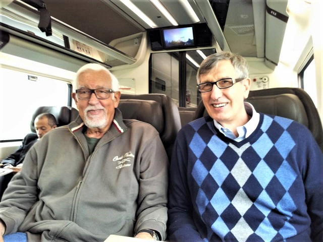 Stefano 'Aiace' Albanese e Pippo Crippa in viaggio per un raduno dei Maturibaskettari (per gentile concessione di S.Albanese)